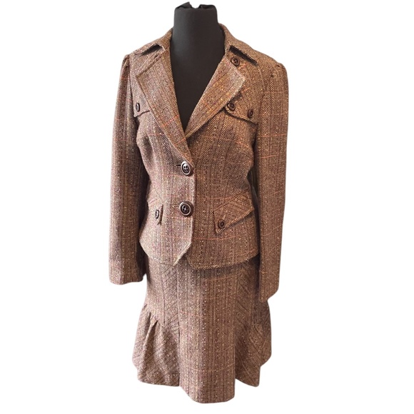 PHOEBE 2 PIECE STRUCTURED TWEED SKIRT SUIT SIZE 10